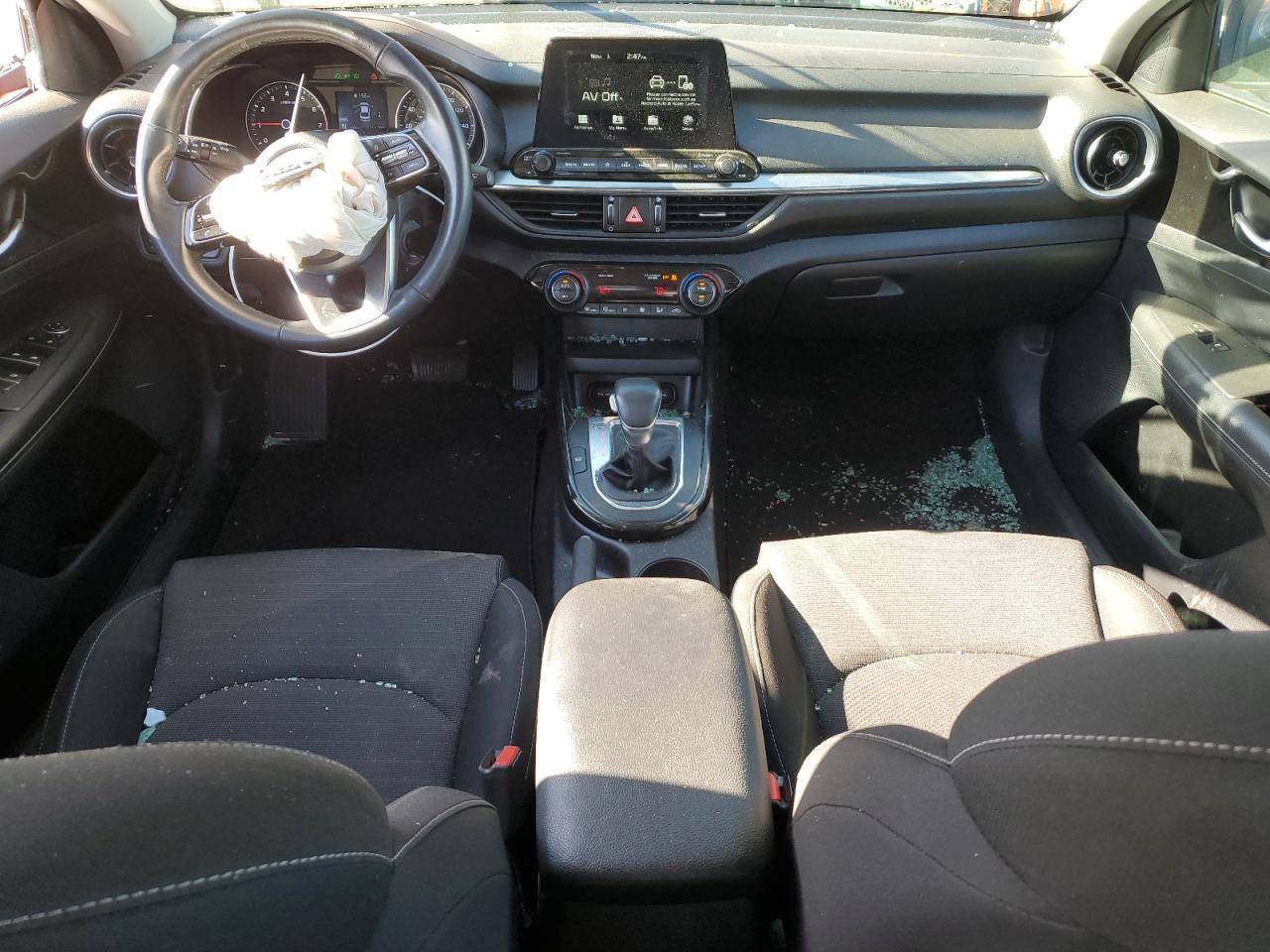 2019 Kia Forte - Image 8