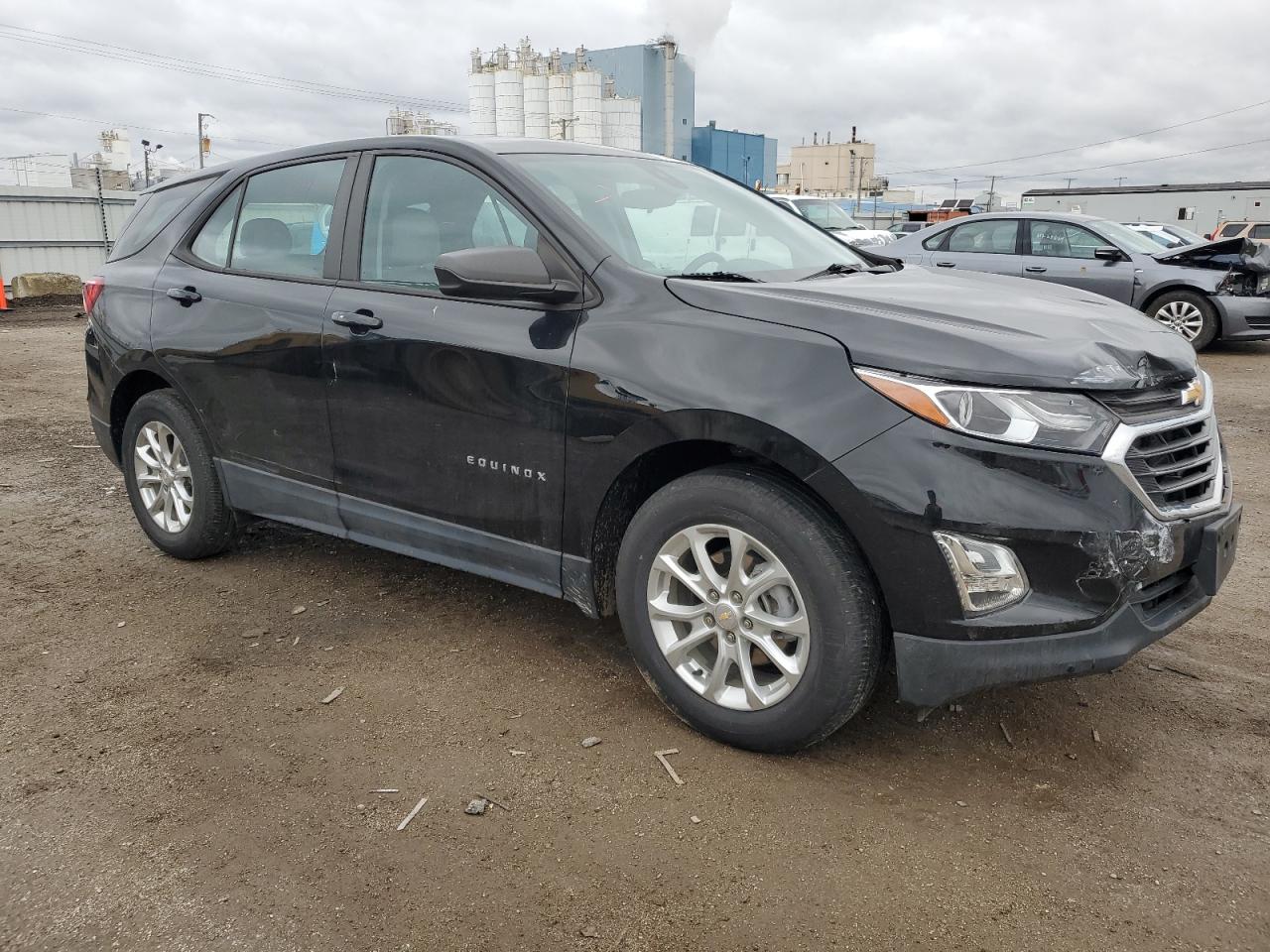 VIN 2GNAXHEV2M6142891 2021 CHEVROLET EQUINOX no.4