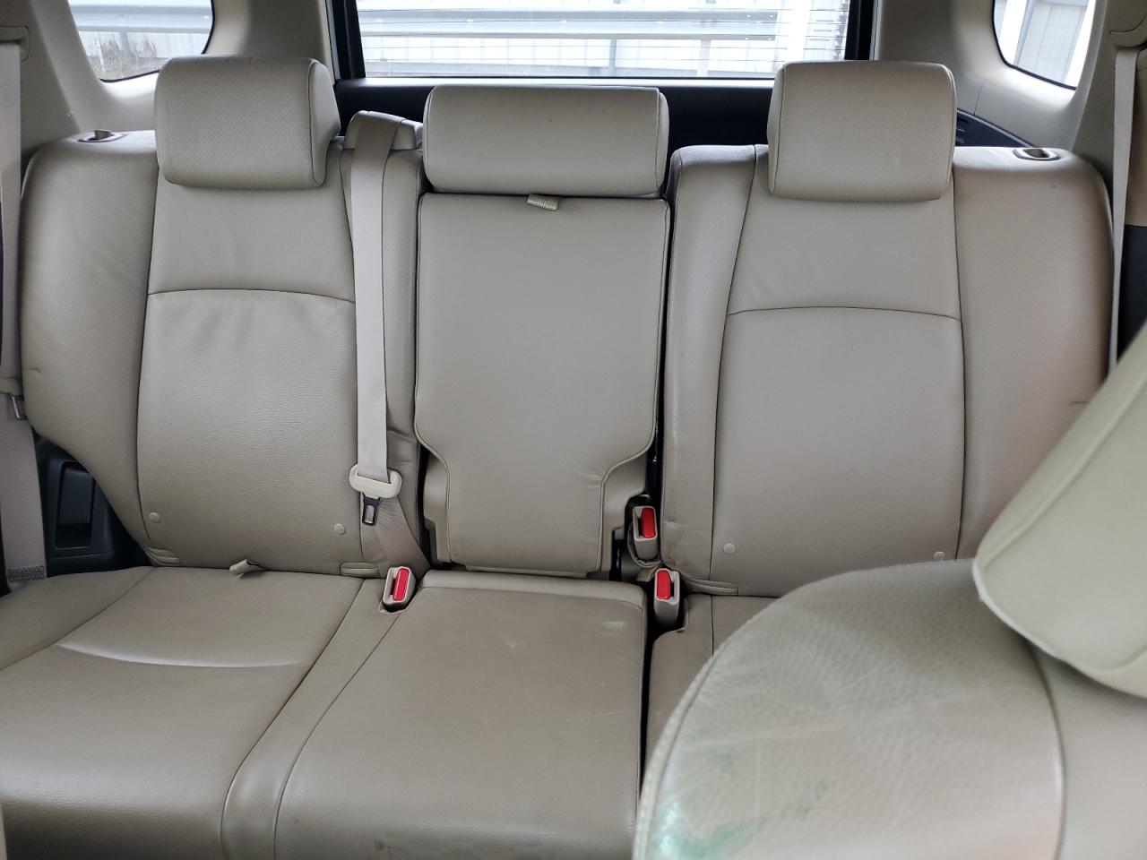 2010 Toyota 4Runner - Image 10