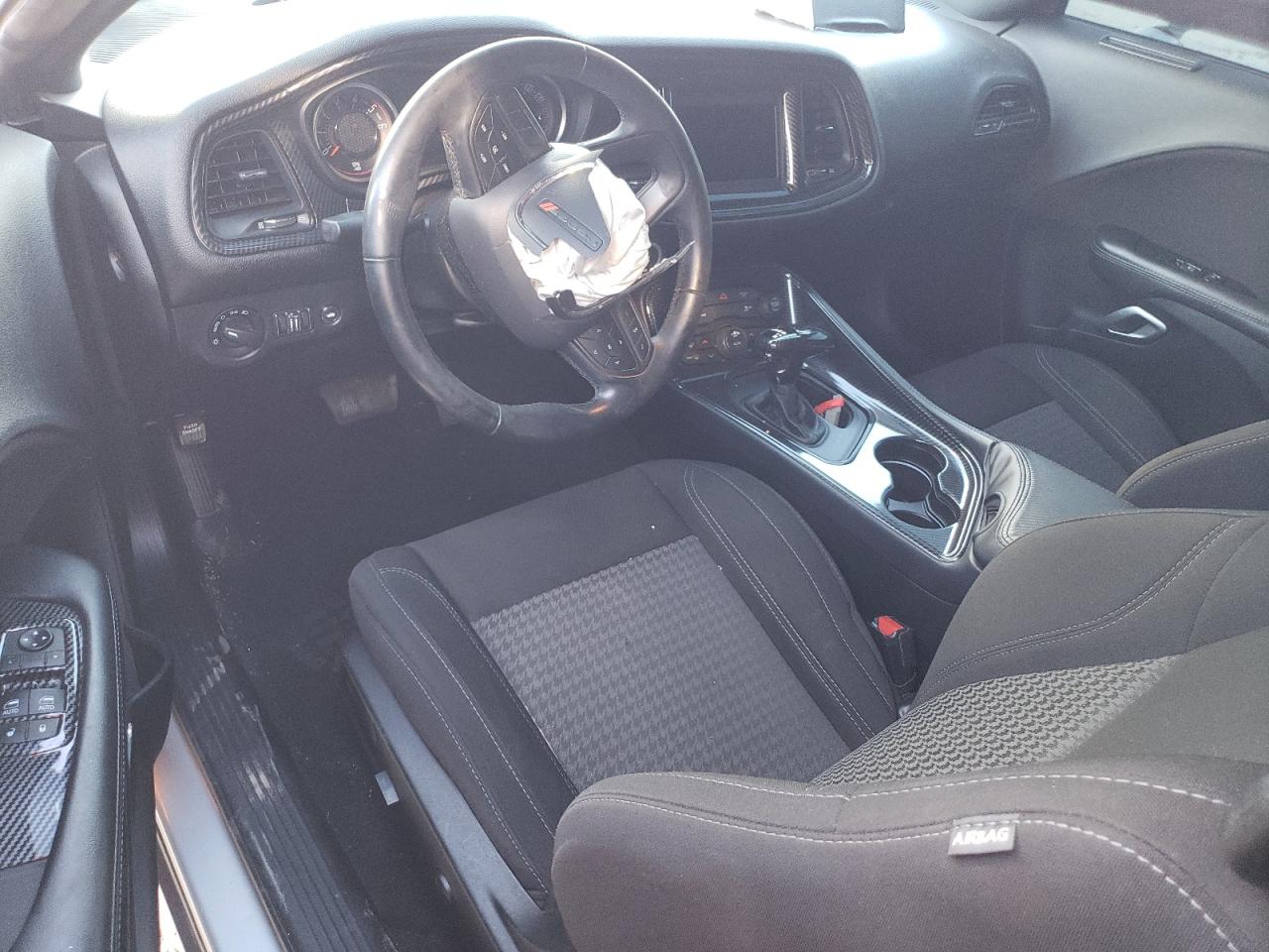 2020 Dodge Challenger - Image 8