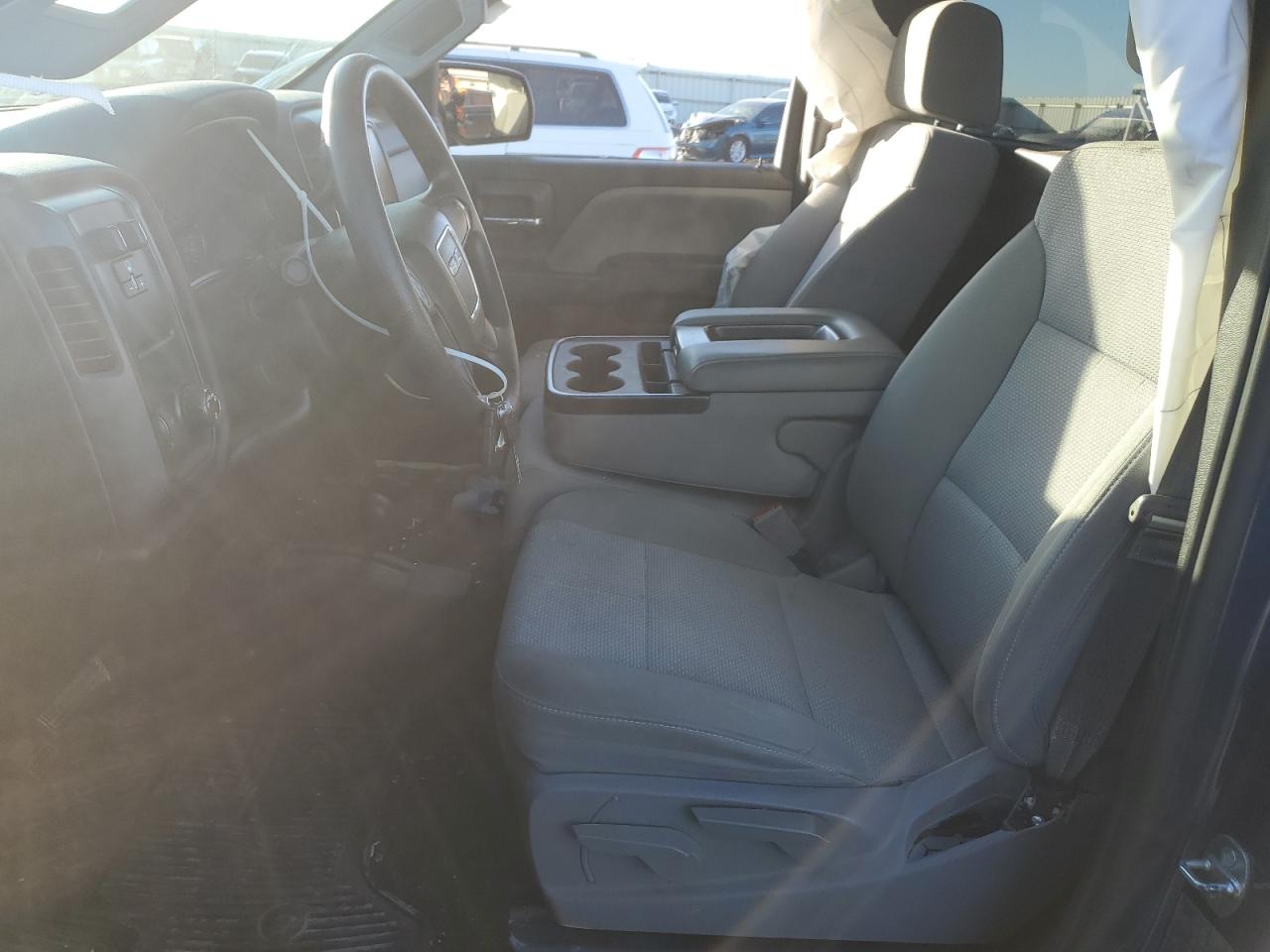 2016 GMC Sierra - Image 7