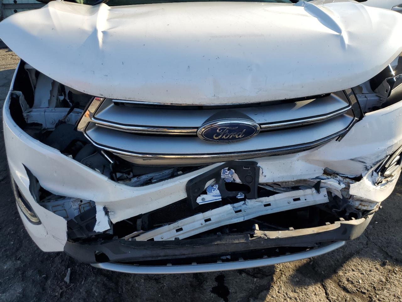 2015 Ford Edge - Image 14