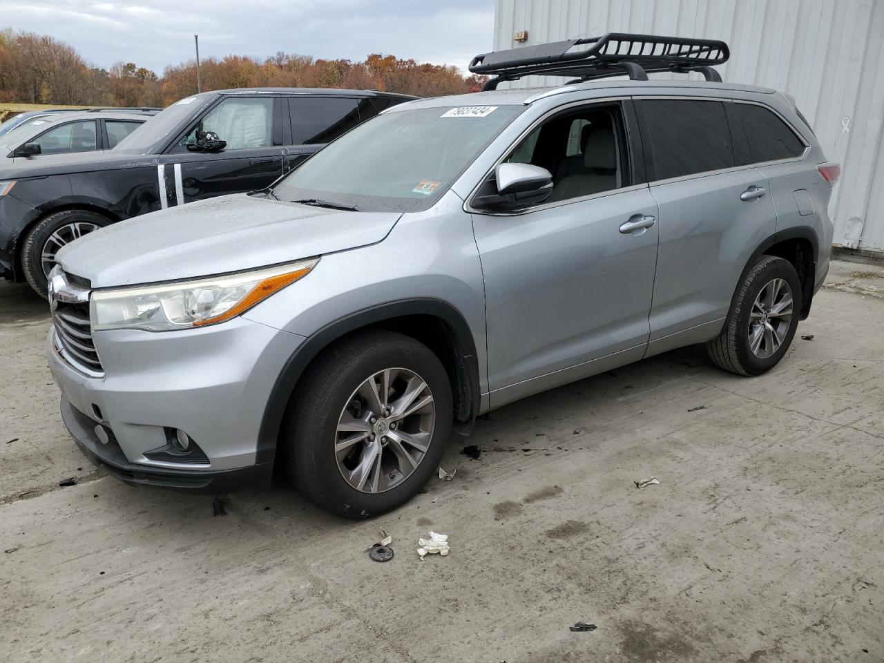 VIN 5TDJKRFH3FS184999 2015 TOYOTA HIGHLANDER no.1