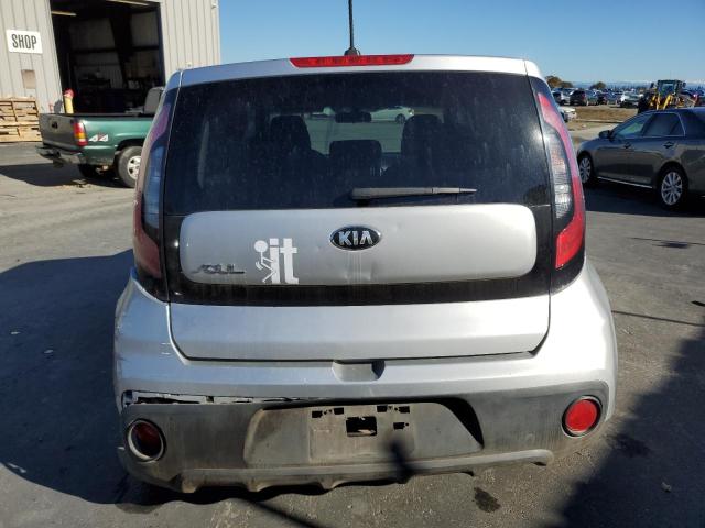  KIA SOUL 2018 Серебристый
