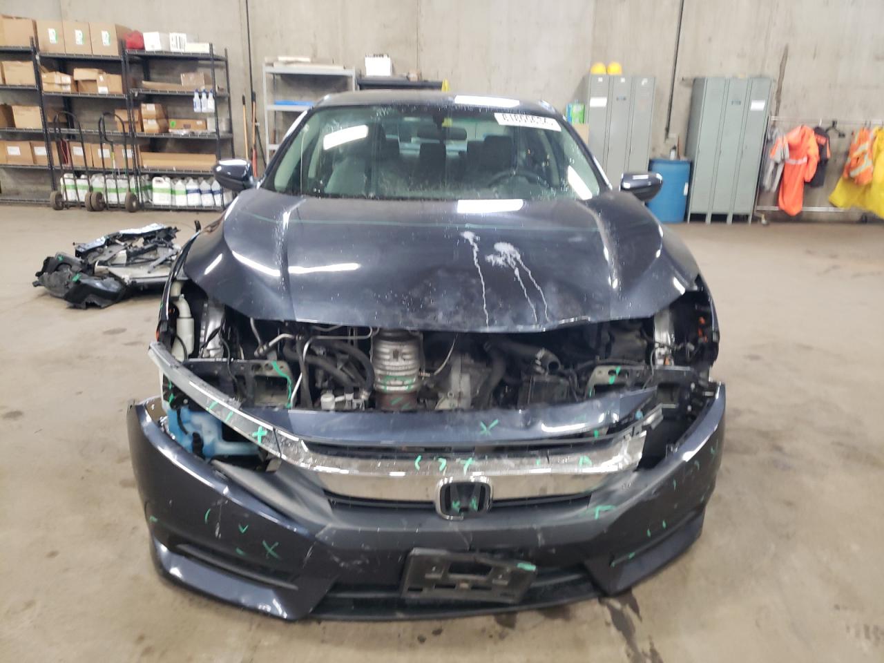 2016 Honda Civic - Image 5