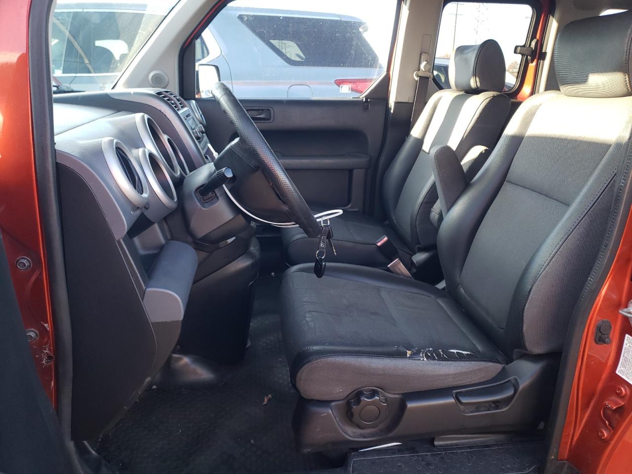 2005 Honda Element - Image 7