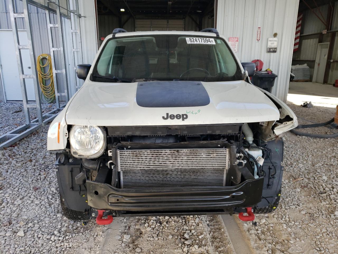 VIN ZACCJBCT7FPB46278 2015 JEEP RENEGADE no.5