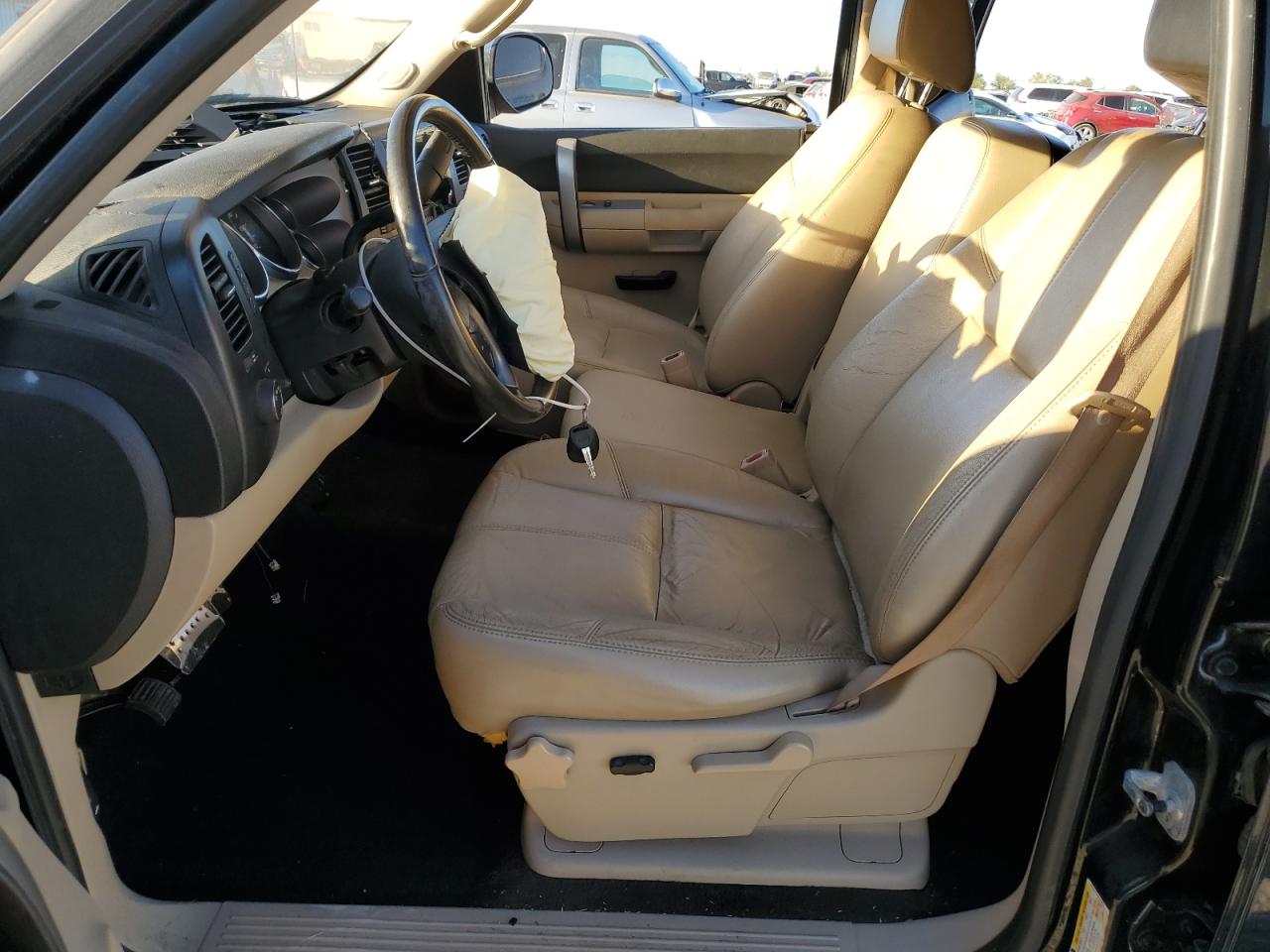 2007 Chevrolet Silverado - Image 7