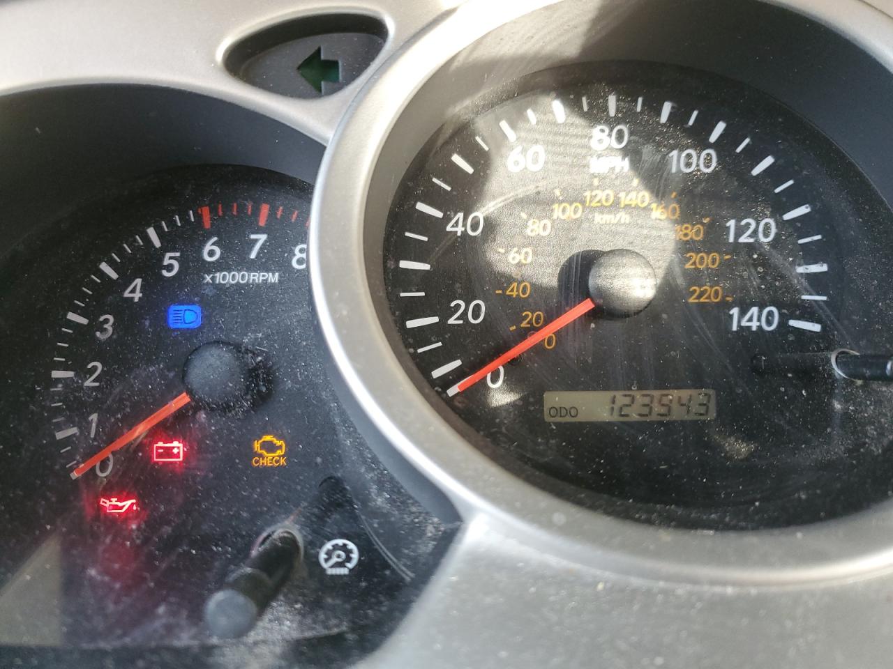 2005 Toyota Highlander - Image 9