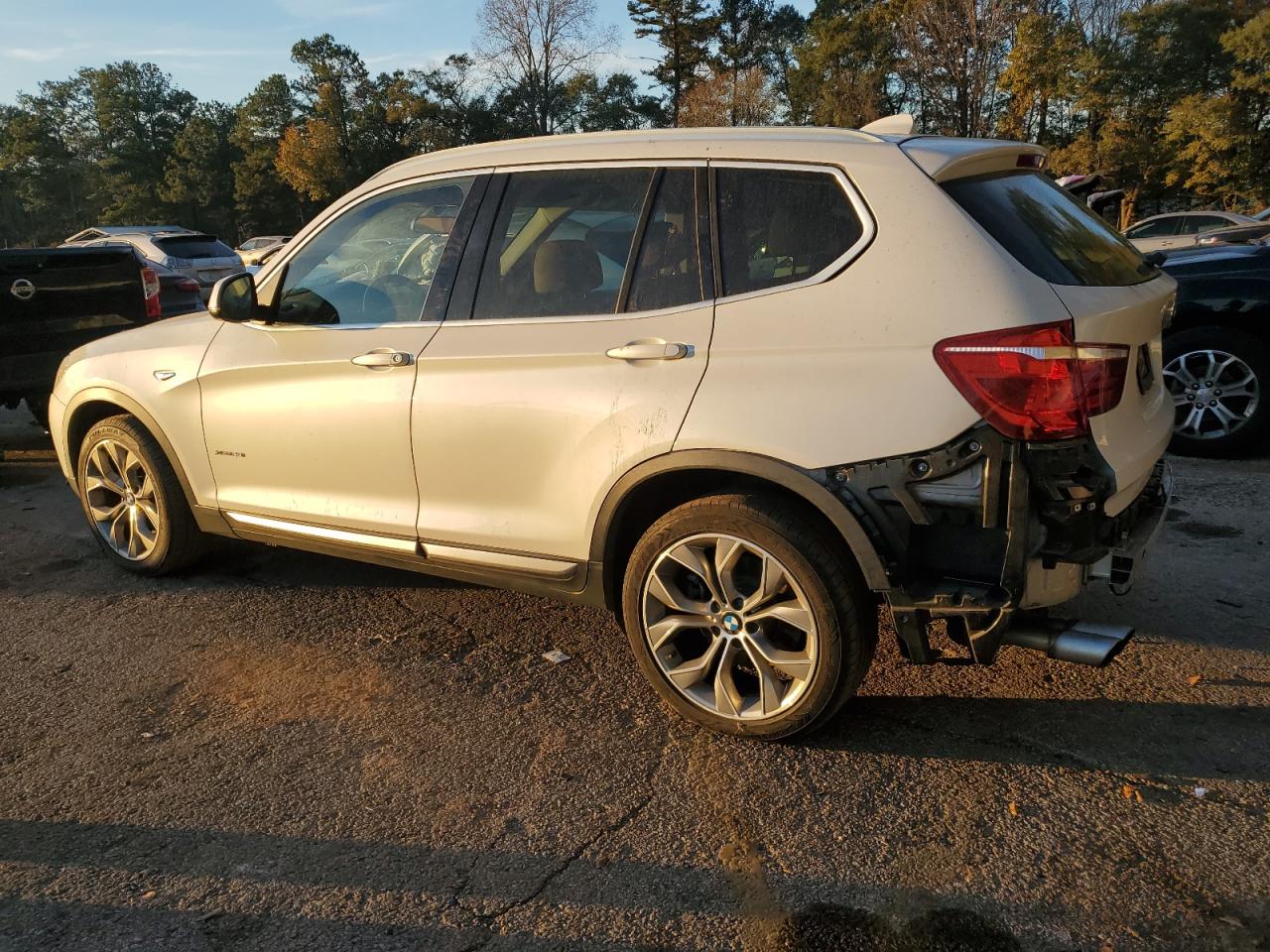 2016 BMW X3 - Image 2