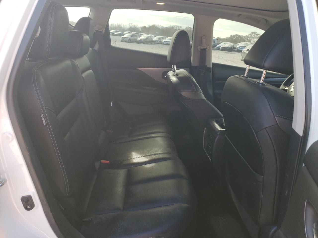 2019 Nissan Murano - Image 11