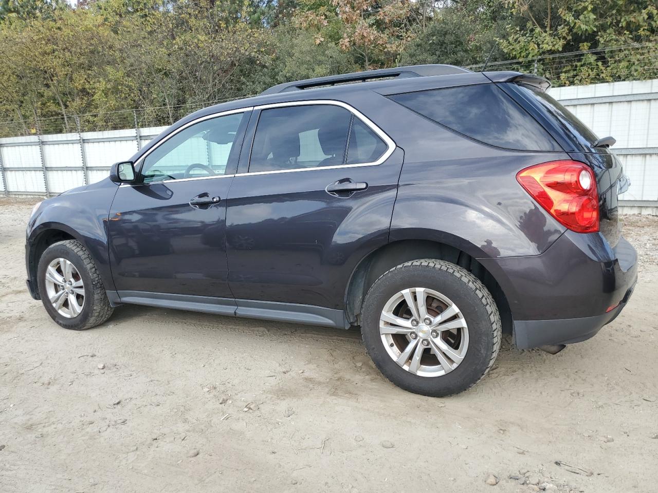 2014 Chevrolet Equinox - Image 2