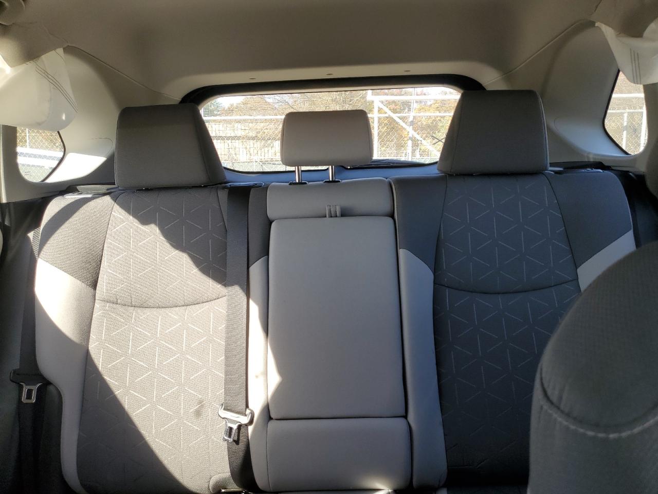 2021 Toyota RAV 4 - Image 10