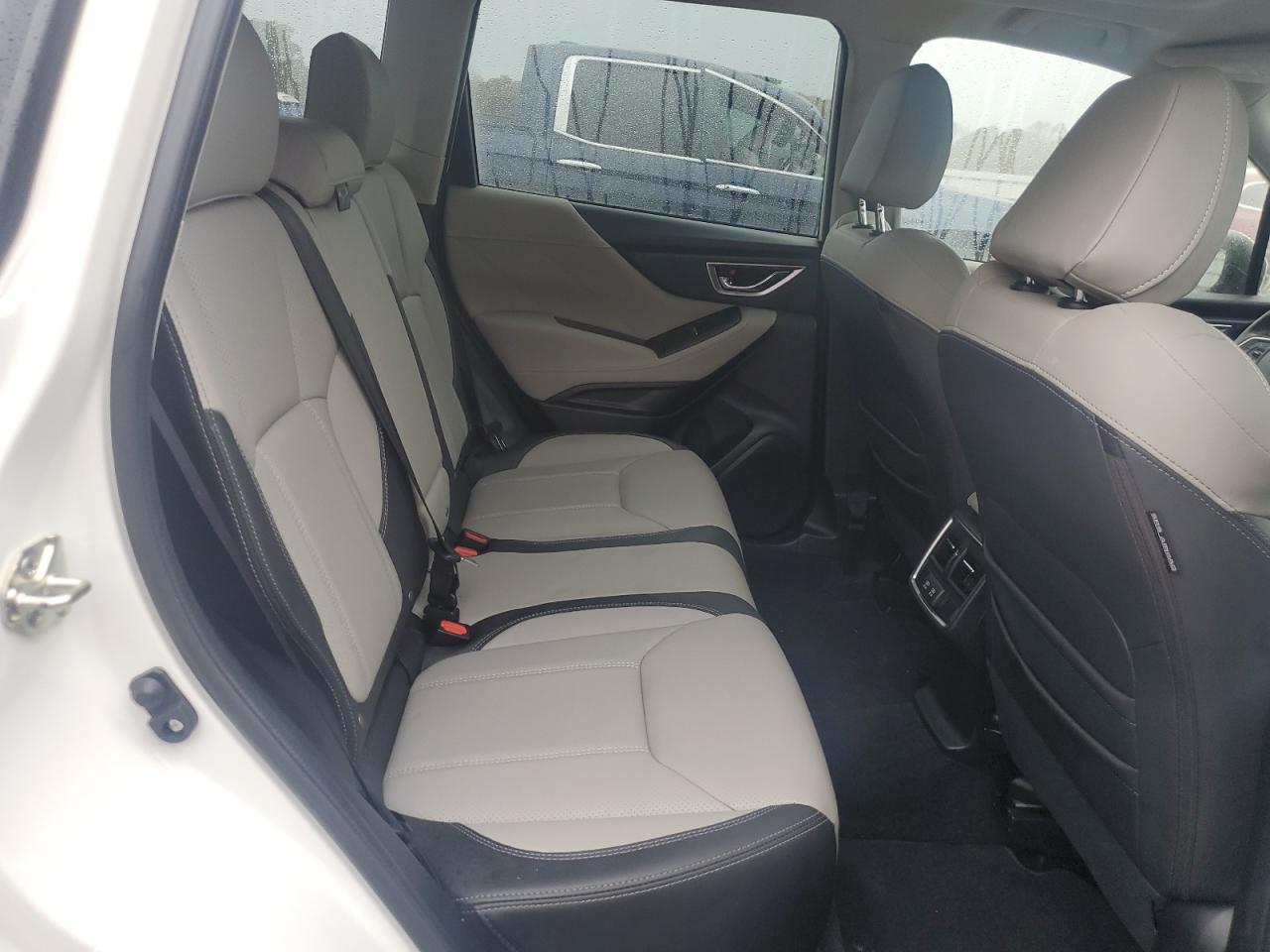 2020 Subaru Forester - Image 10