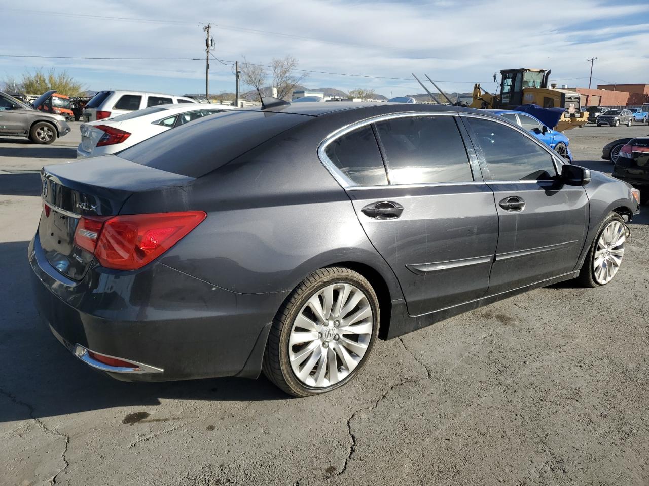 VIN JH4KC1F79EC002943 2014 ACURA RLX no.3