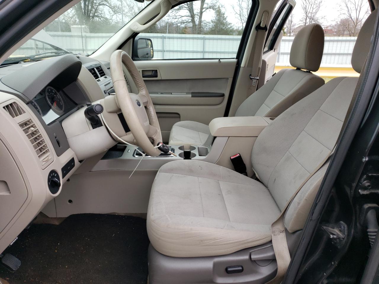 2011 Ford Escape - Image 7