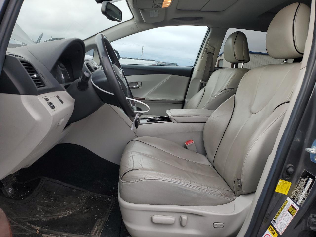 2011 Toyota Venza - Image 7