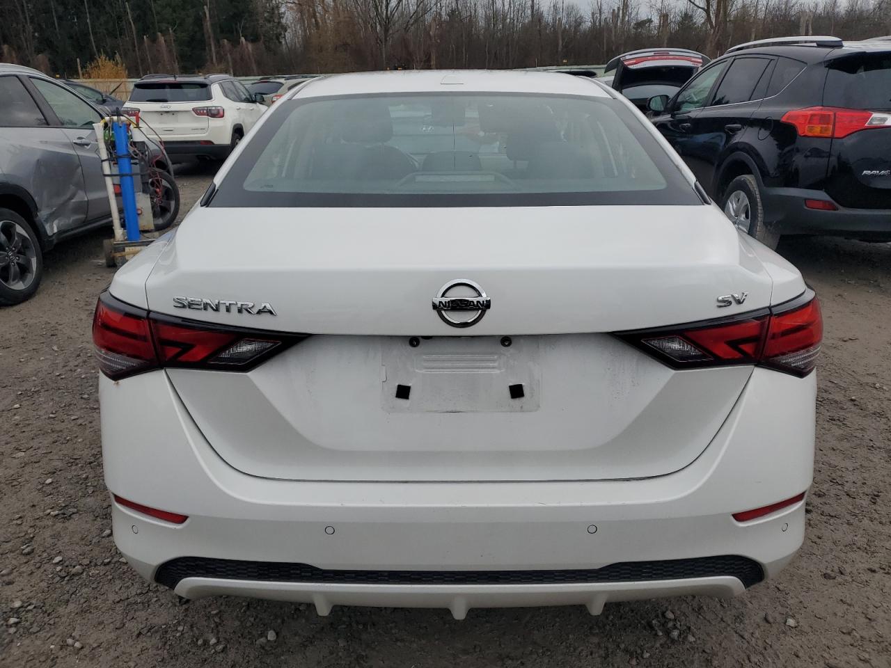 2020 Nissan Sentra - Image 6