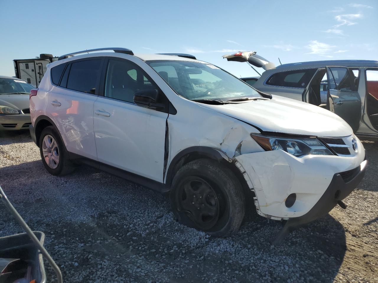2015 Toyota RAV 4 - Image 4
