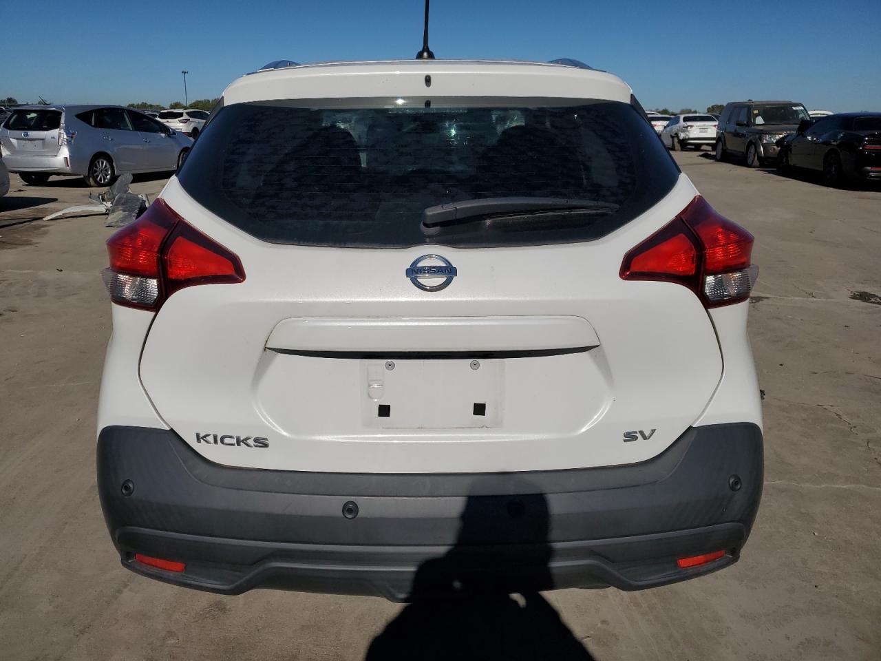 2020 Nissan Kicks - Image 6