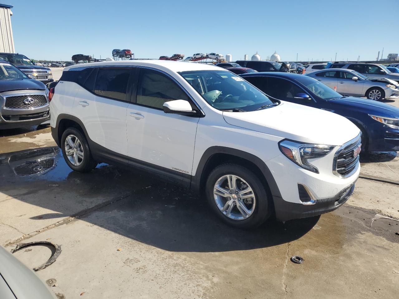 2021 GMC Terrain - Image 4