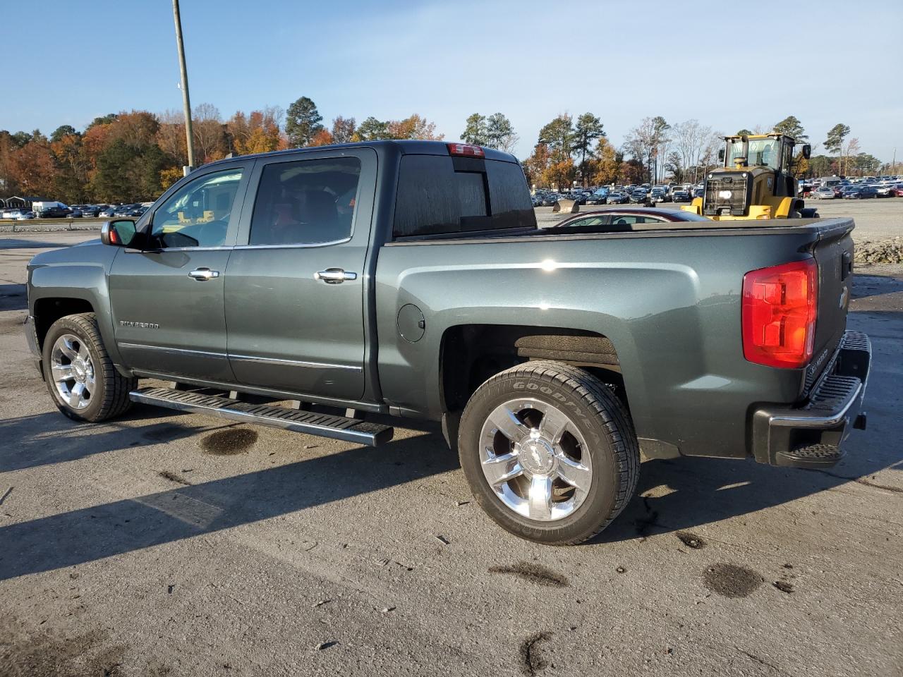 2017 Chevrolet Silverado - Image 2