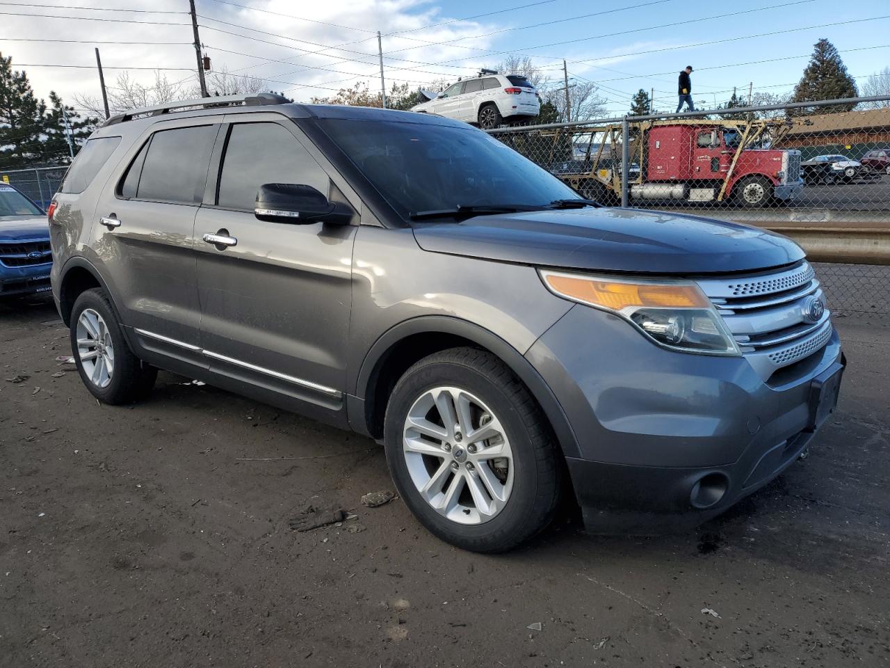 2011 Ford Explorer - Image 4