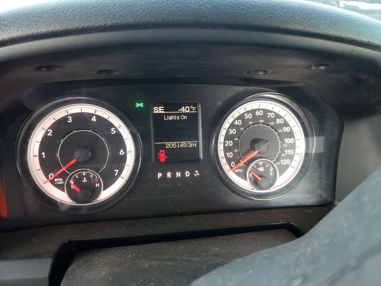 2021 RAM 1500 - Image 9