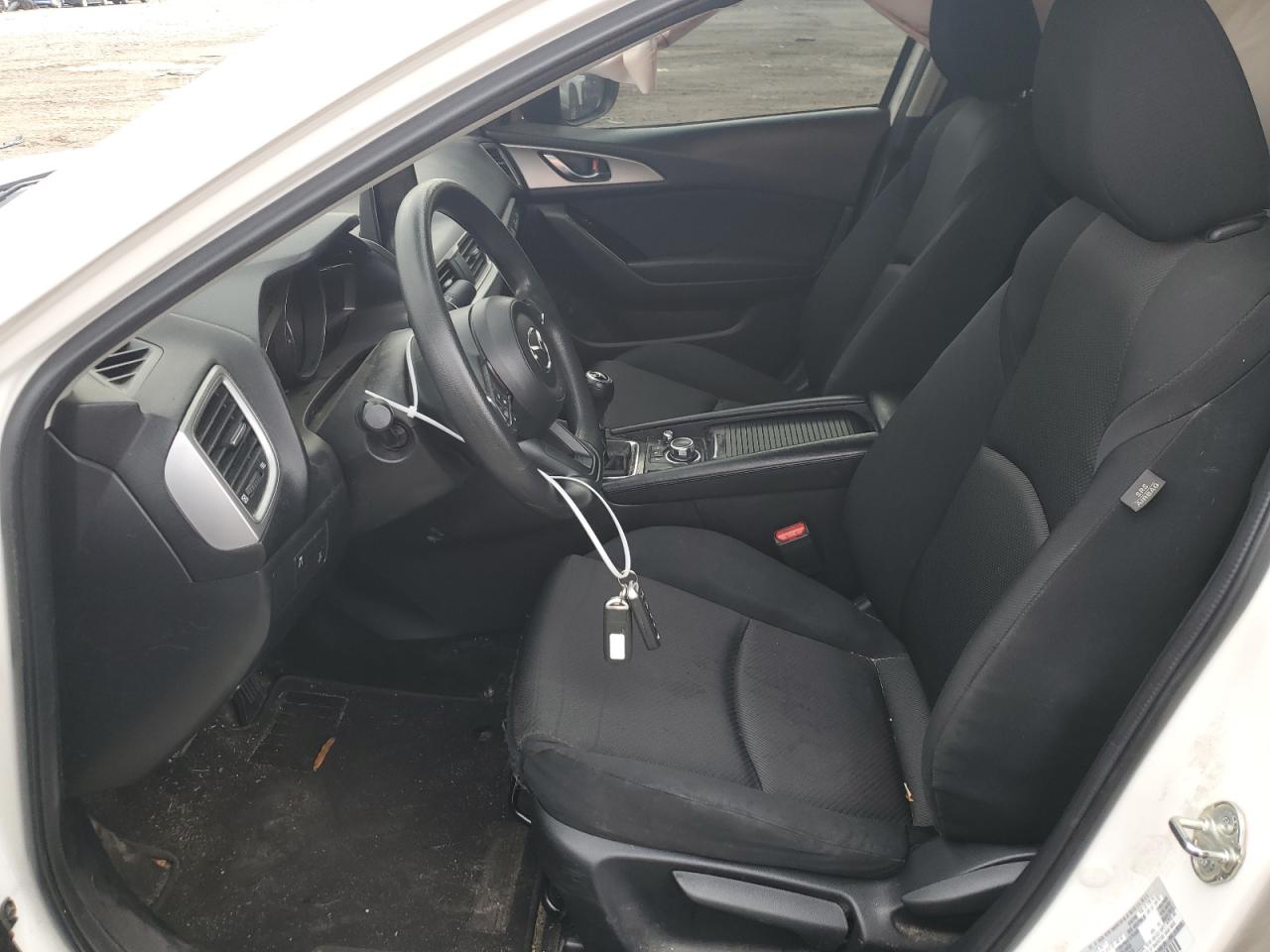 2018 Mazda 3 - Image 7