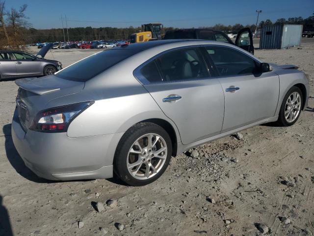  NISSAN MAXIMA 2014 Srebrny