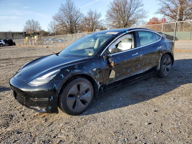  TESLA MODEL 3 2020 Черный