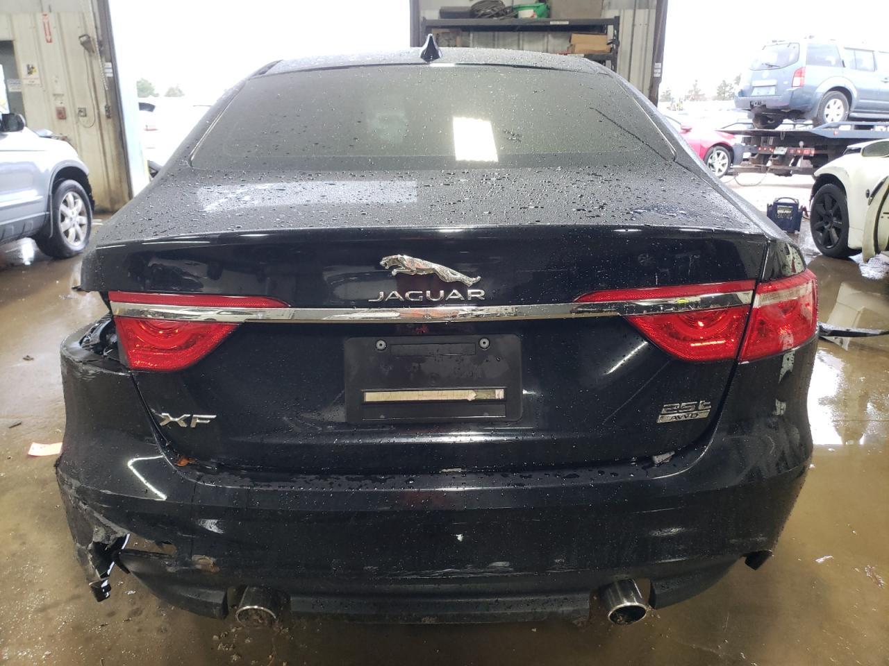2018 Jaguar XF - Image 6