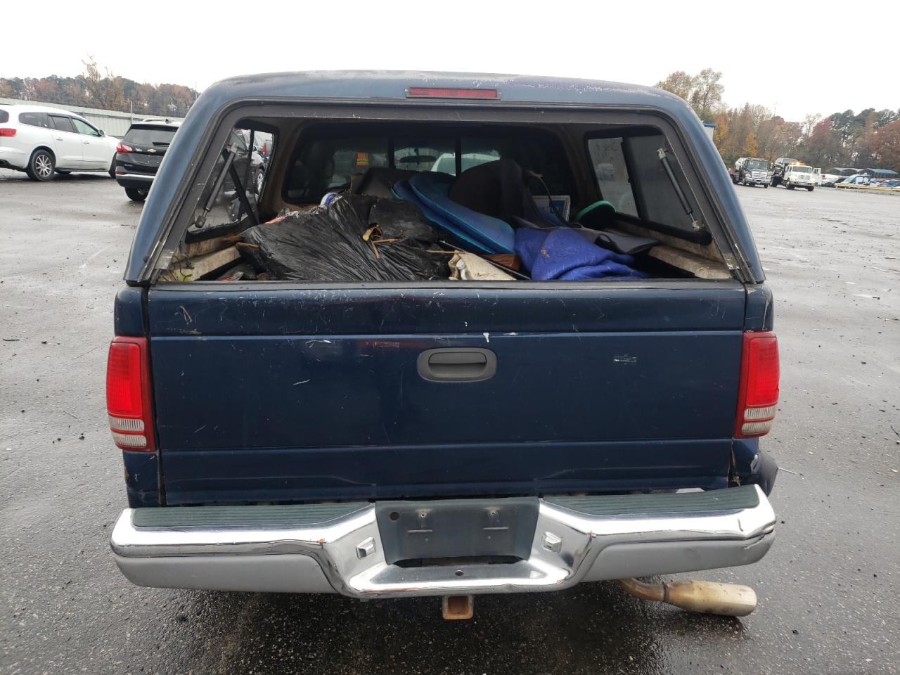 2001 Dodge Dakota - Image 6