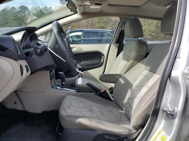  FORD FIESTA 2013 Серебристый