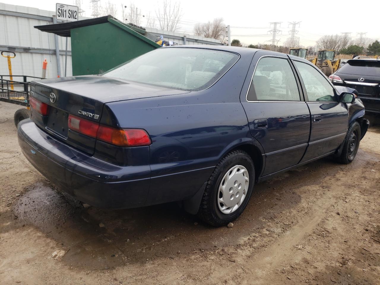 1999 Toyota Camry - Image 3