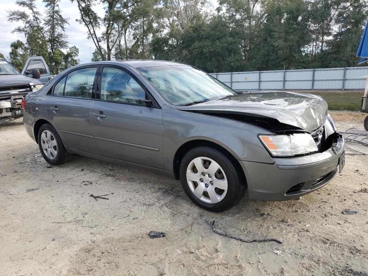 2009 Hyundai Sonata - Image 4
