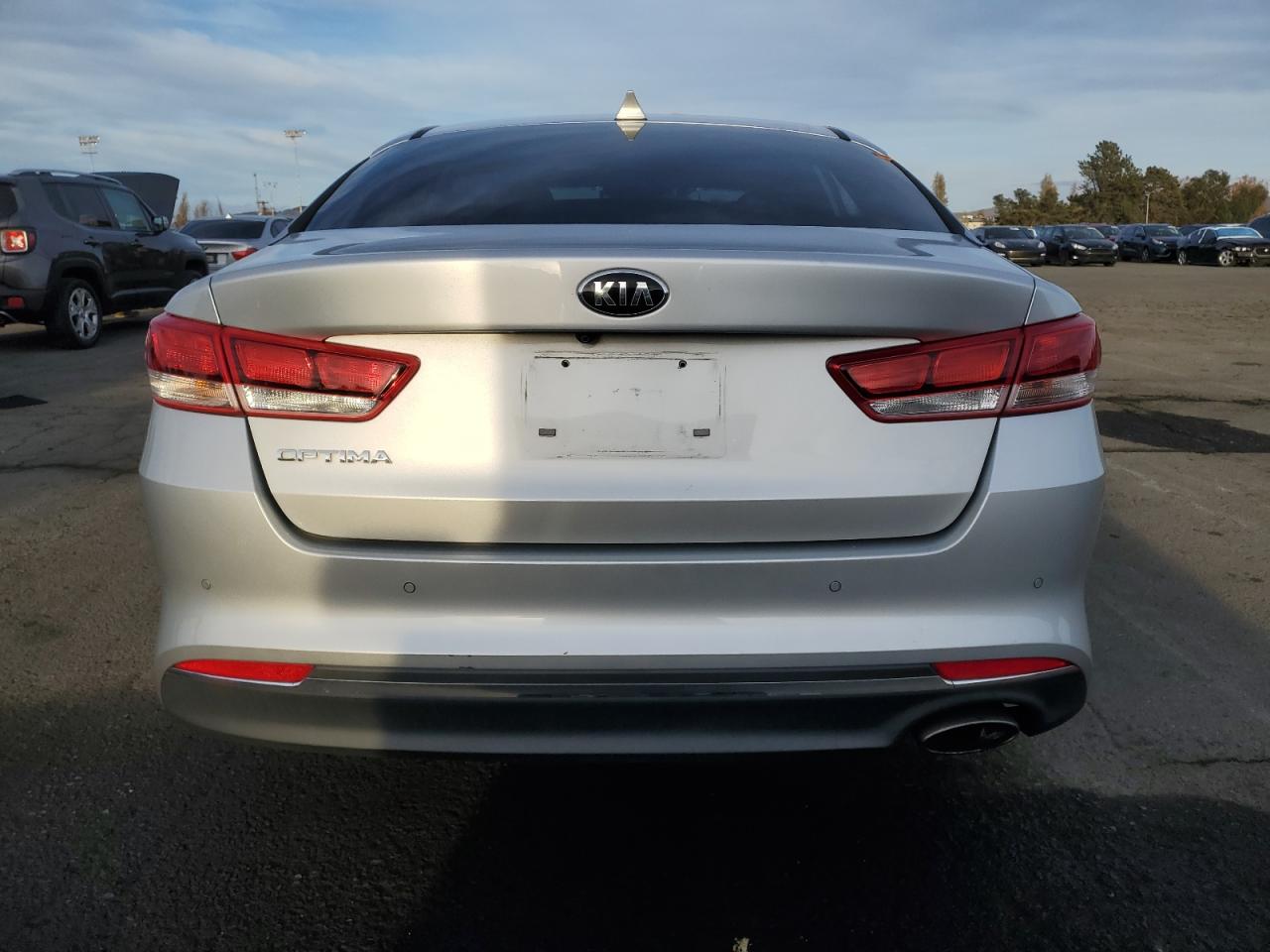 2018 Kia Optima - Image 6