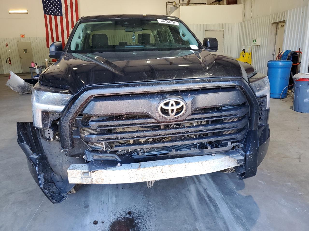 2023 Toyota Tundra - Image 5