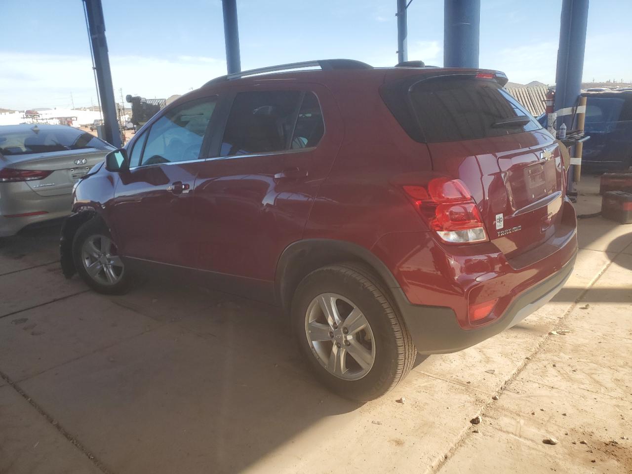 2019 Chevrolet Trax - Image 2