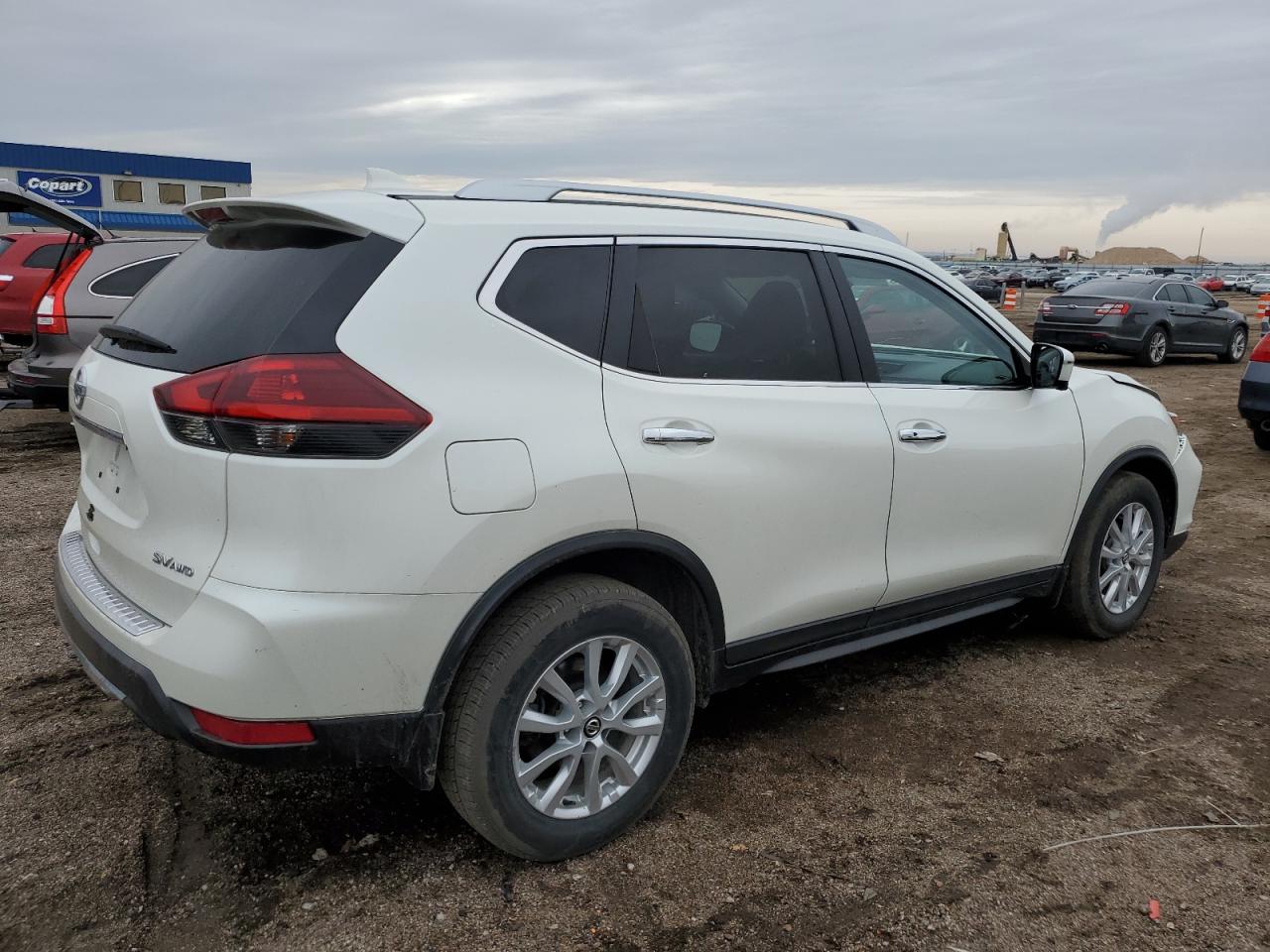 2018 Nissan Rogue - Image 3
