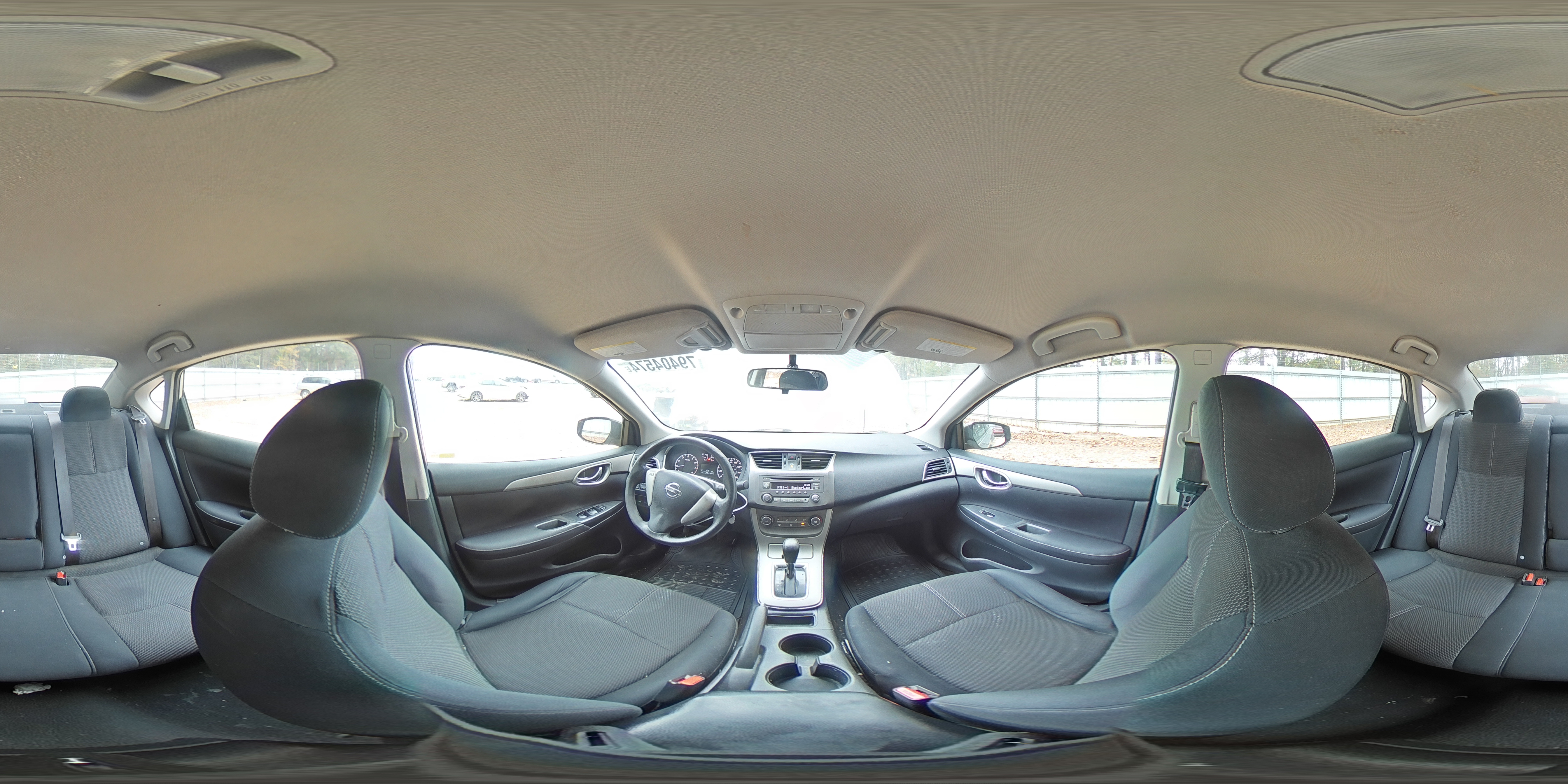 2014 Nissan Sentra - Image 13