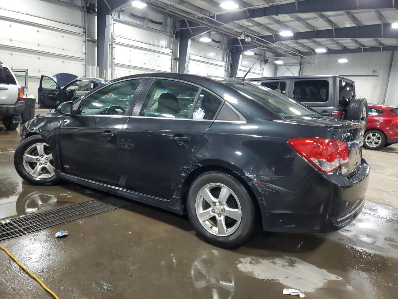 2011 Chevrolet Cruze - Image 2