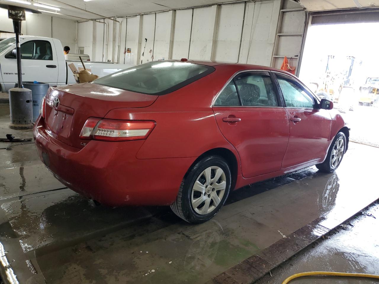 2010 Toyota Camry - Image 3
