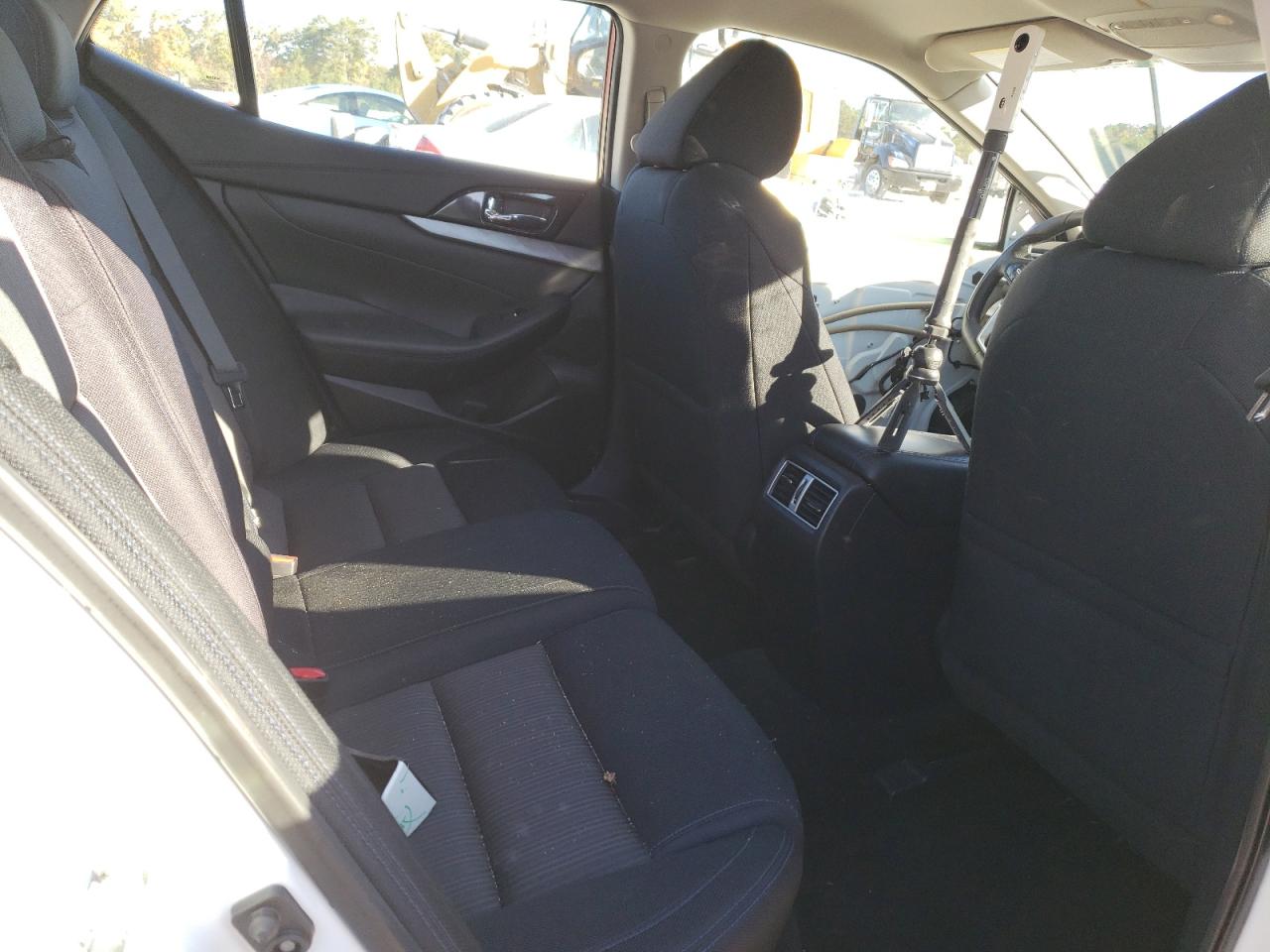 2018 Nissan Maxima - Image 10