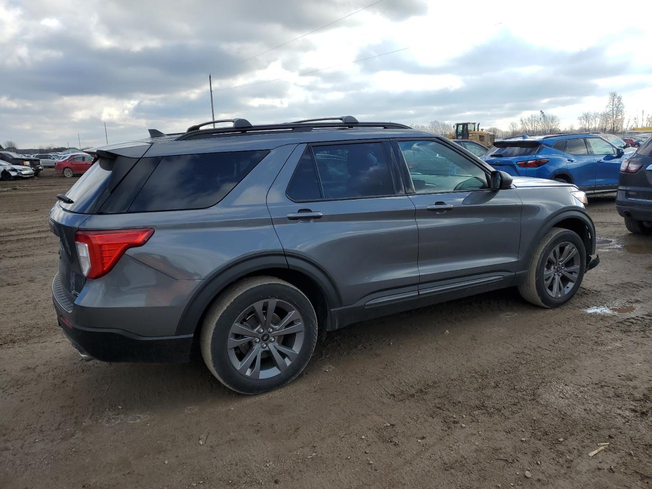 2021 Ford Explorer - Image 3