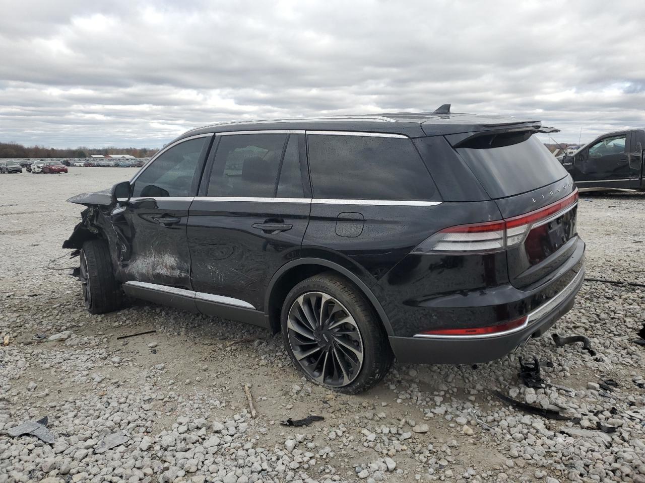 VIN 5LM5J7XC6LGL22593 2020 LINCOLN AVIATOR no.2