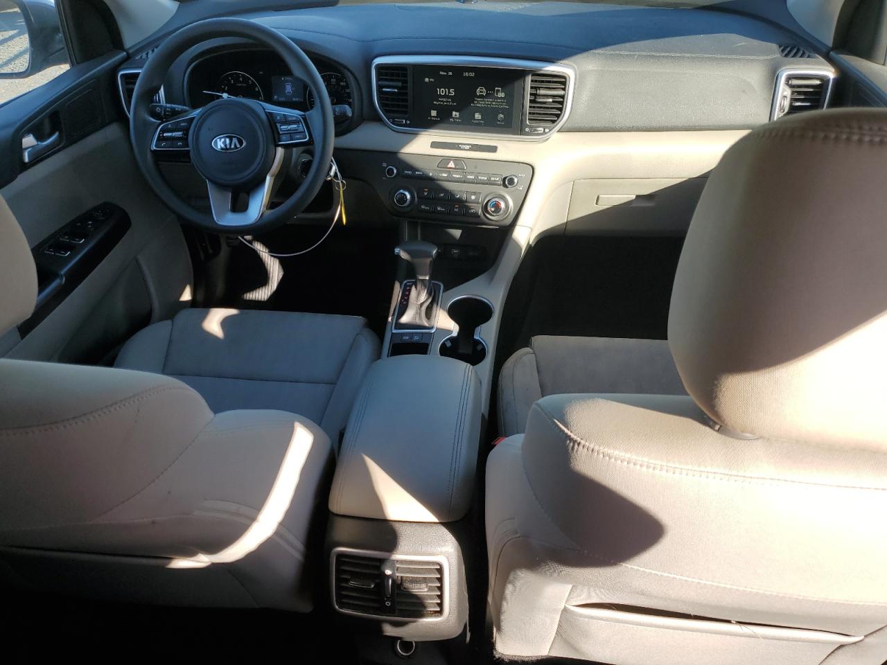 2022 Kia Sportage - Image 8
