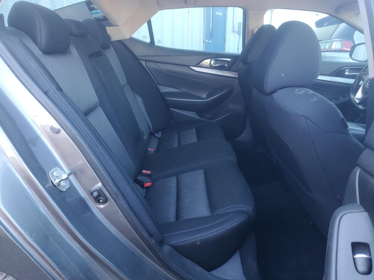 2017 Nissan Maxima - Image 10