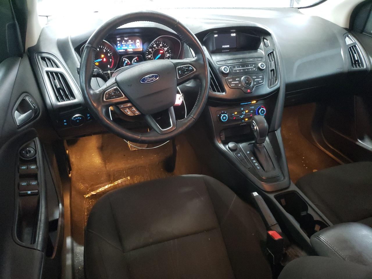 2018 Ford Focus - Image 8