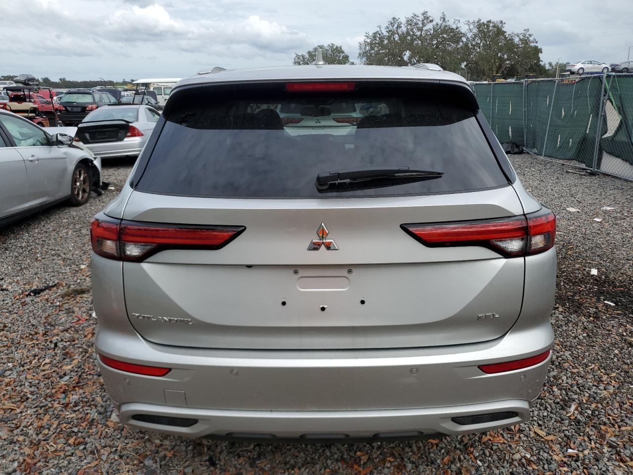 2024 Mitsubishi Outlander Sel VIN: JA4J3WA84RZ063124 Lot: 79607744